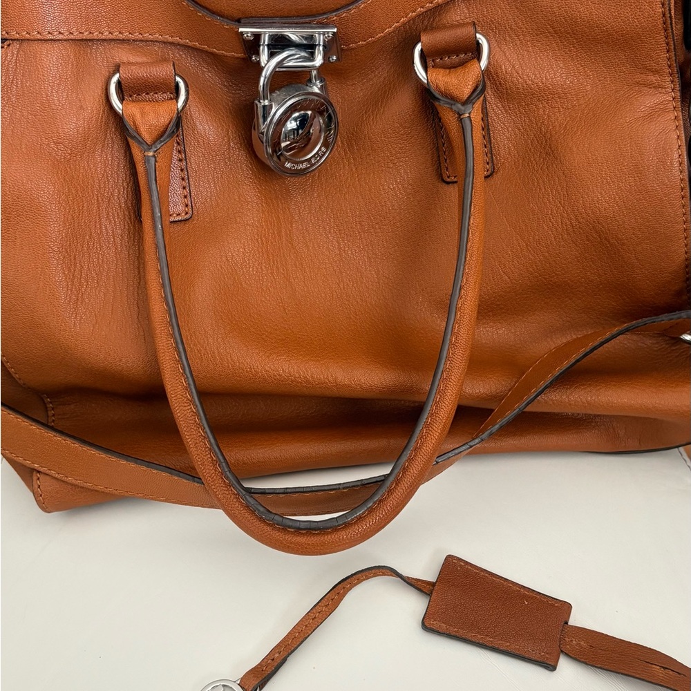 Michael Kors Stylish Tan Satchel with Silver Accents - Picture 4 of 8
